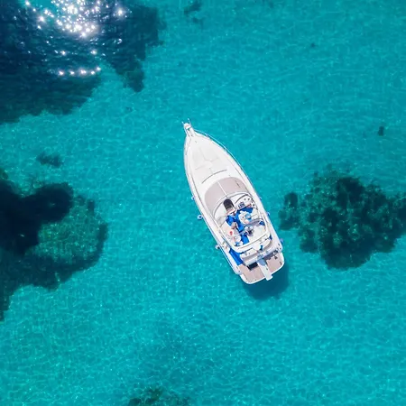 Botel Sardinia Luxury Boat Portoscuso